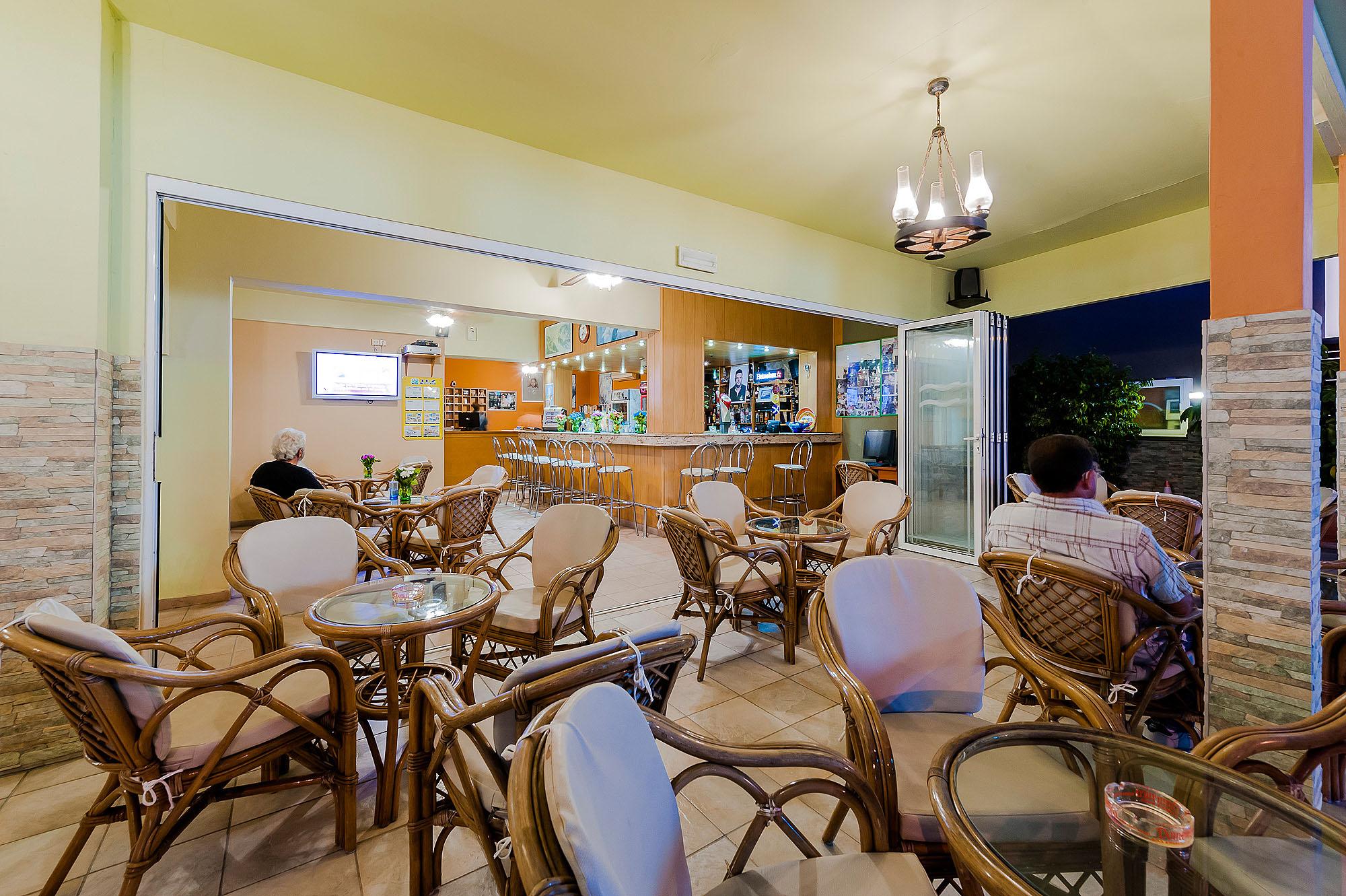 Esmeralda Hotel Kremasti  Luaran gambar