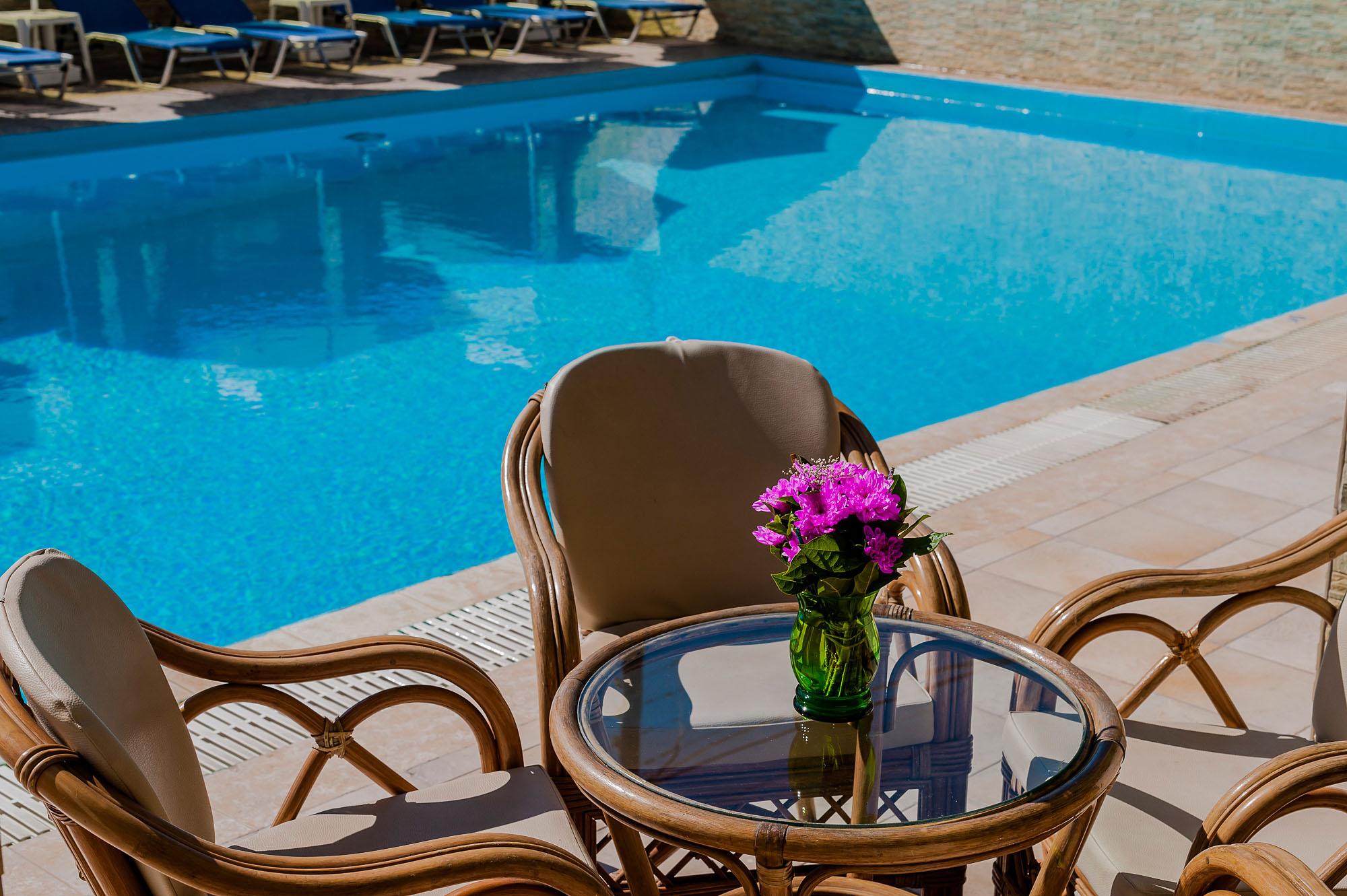 Esmeralda Hotel Kremasti  Luaran gambar