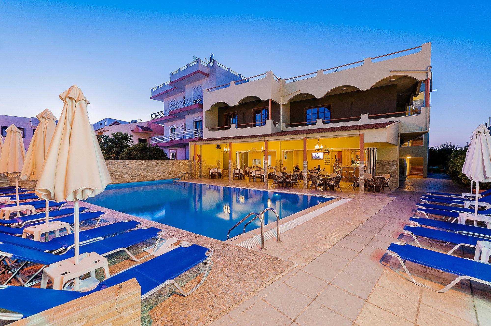 Esmeralda Hotel Kremasti  Luaran gambar